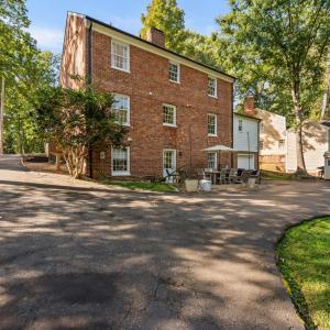 Photo #55 of 1543 Lexington Drive, Lynchburg, VA 0.5 acres