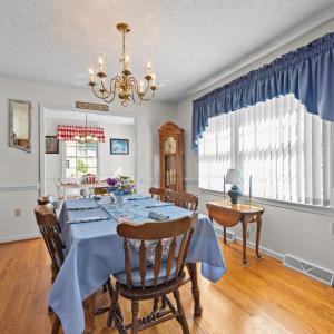 Photo #14 of 1704 Wycliffe Street, Bedford, VA 0.5 acres