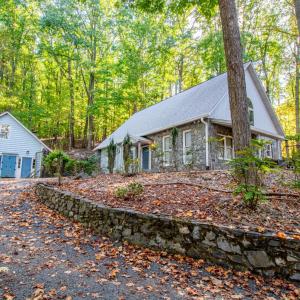 Photo #1 of 2940 Coffee Road, Lynchburg, VA 5.9 acres