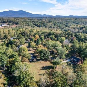 Photo #57 of 1090 Meriwether Circle, Lynchburg, VA 1.6 acres