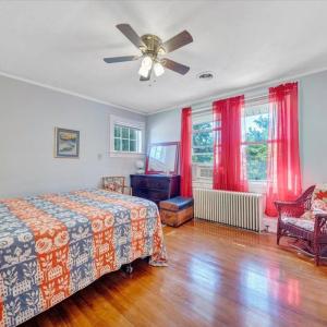 Photo #26 of 401 Bedford Avenue, Bedford, VA 0.3 acres