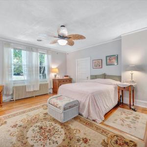 Photo #24 of 401 Bedford Avenue, Bedford, VA 0.3 acres