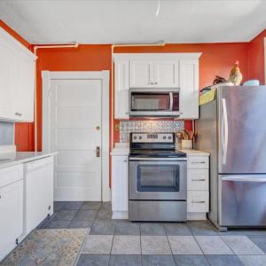 Photo #19 of 401 Bedford Avenue, Bedford, VA 0.3 acres