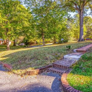 Photo #53 of 3209 Downing Drive, Lynchburg, VA 0.8 acres