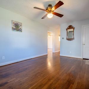 Photo #5 of 5728 White Oak Drive, Lynchburg, VA 0.2 acres