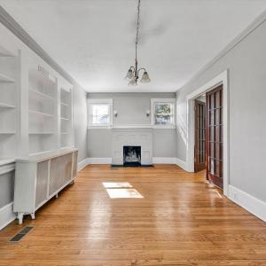 Photo #7 of 7760 Williamson Road, Roanoke, VA 0.4 acres