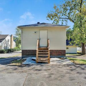 Photo #32 of 7760 Williamson Road, Roanoke, VA 0.4 acres