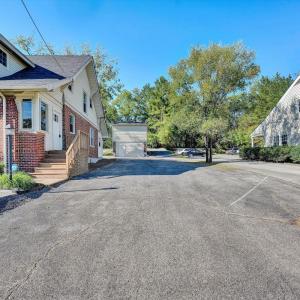 Photo #39 of 7760 Williamson Road, Roanoke, VA 0.4 acres