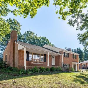 Photo #3 of 341 Sherbooke Drive, Lynchburg, VA 0.5 acres