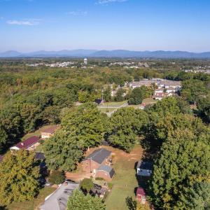 Photo #53 of 341 Sherbooke Drive, Lynchburg, VA 0.5 acres