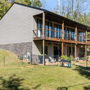 Photo #2 of 8915 Charlemont Road, Goode, VA 1.6 acres