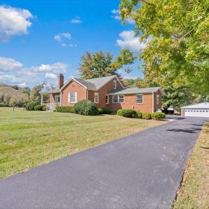 Photo #64 of 8699 Lee Hwy, Fincastle, VA 1.3 acres