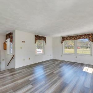 Photo #17 of 8699 Lee Hwy, Fincastle, VA 1.3 acres