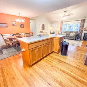Photo #14 of 600 Woodland Drive, Madison Heights, VA 0.6 acres