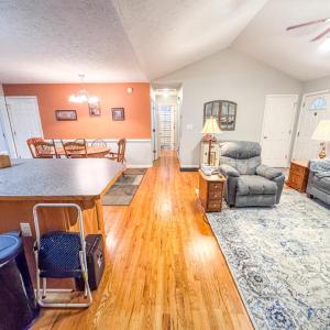 Photo #31 of 600 Woodland Drive, Madison Heights, VA 0.6 acres