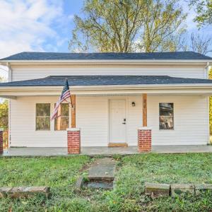 Photo #1 of 212 Winston Ridge Road, Lynchburg, VA 0.8 acres