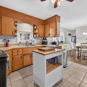 Photo #12 of 1419 Nelson Drive, Lynchburg, VA 0.7 acres