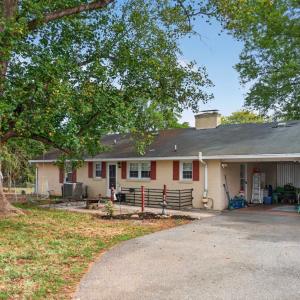Photo #4 of 1419 Nelson Drive, Lynchburg, VA 0.7 acres