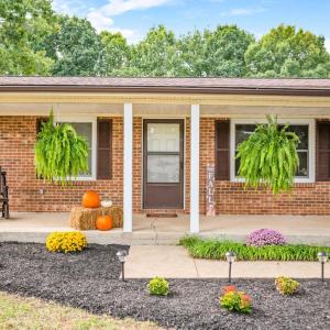 Photo #3 of 1109 Gallows Road, Gretna, VA 0.6 acres
