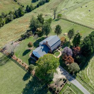 Photo #1 of 1687 Pilgrim Road, Goode, VA 54.0 acres
