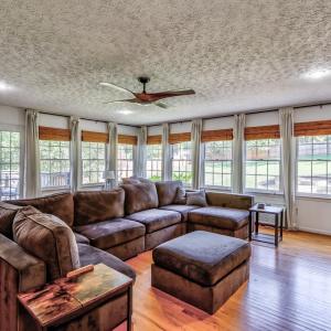 Photo #3 of 505 Dawnridge Drive, Lynchburg, VA 0.4 acres