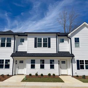 Photo #2 of 110 Aaron Place, Lynchburg, VA 0.1 acres