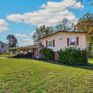 Photo #7 of 524 Dawnridge Drive, Lynchburg, VA 0.5 acres