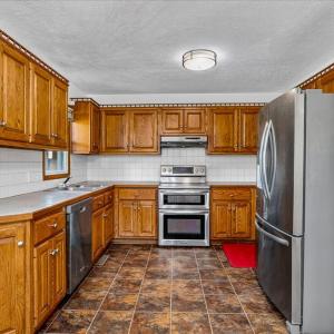 Photo #15 of 524 Dawnridge Drive, Lynchburg, VA 0.5 acres