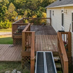 Photo #31 of 1019 Park Mountain Terrace, Huddleston, VA 0.4 acres