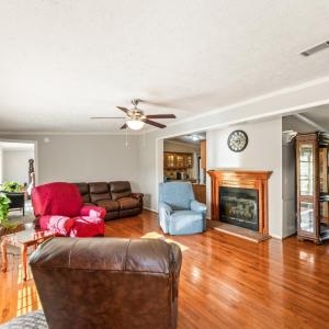 Photo #4 of 1019 Park Mountain Terrace, Huddleston, VA 0.4 acres