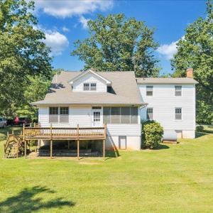 Photo #8 of 1426 Redfields, Appomattox, VA 9.8 acres