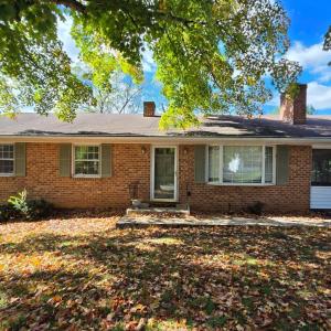 Photo #1 of 86 Farmington Road, Lynchburg, VA 0.5 acres
