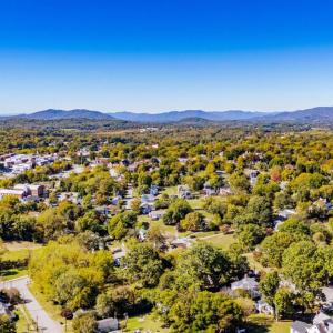 Photo #32 of 634 Baltimore Avenue, Bedford, VA 0.8 acres