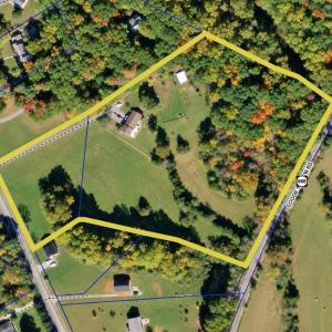 Photo #3 of 115 Foxwood Drive, Goode, VA 10.8 acres