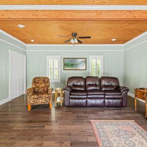 Photo #33 of 858 CHAPEL RD, New Canton, VA 58.3 acres