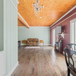 Photo #35 of 858 CHAPEL RD, New Canton, VA 58.3 acres