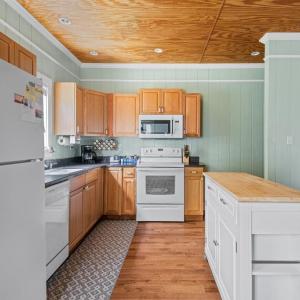 Photo #23 of 858 CHAPEL RD, New Canton, VA 58.3 acres