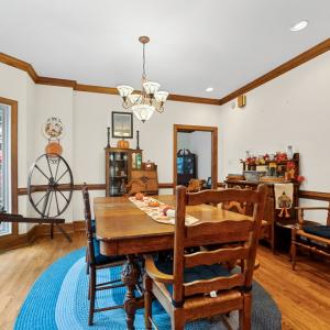 ding room area of Kitchen