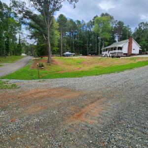 Photo #4 of 1078 Lakefront Drive, Clarksville, VA 0.5 acres