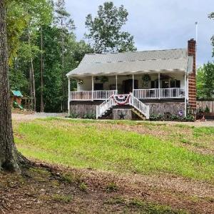 Photo #5 of 1078 Lakefront Drive, Clarksville, VA 0.5 acres