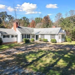 Photo #2 of 2101 Peery Drive, Farmville, VA 10.6 acres