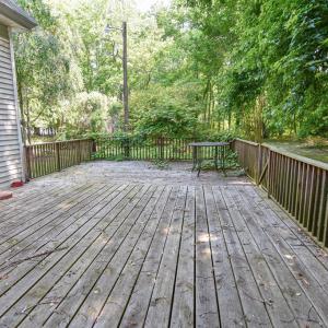 Wooden deck off kitchen