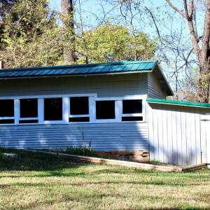 Hobby shed with electric and heat