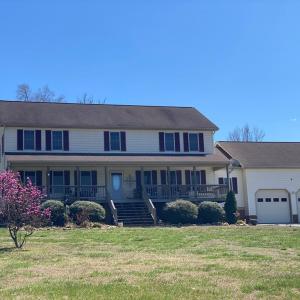 Photo #2 of 741 Lakeside Drive Ext, Blackstone, VA 10.7 acres