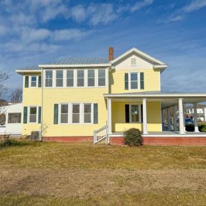 Photo #44 of 204 East Maryland Avenue, Crewe, VA 0.6 acres