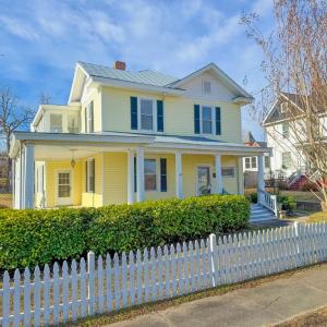 Photo #40 of 204 East Maryland Avenue, Crewe, VA 0.6 acres