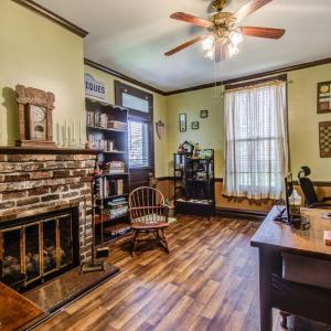 Photo #9 of 401 King St, Keysville, VA 0.4 acres
