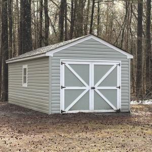Photo #3 of 1409 High Street, Farmville, VA 0.4 acres