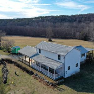 Photo #4 of 1084 Hedge Road, Chatham, VA 127.3 acres