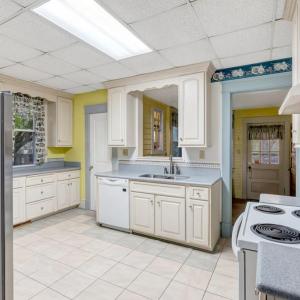 Photo #19 of 206 FIRST AVE, Farmville, VA 0.9 acres